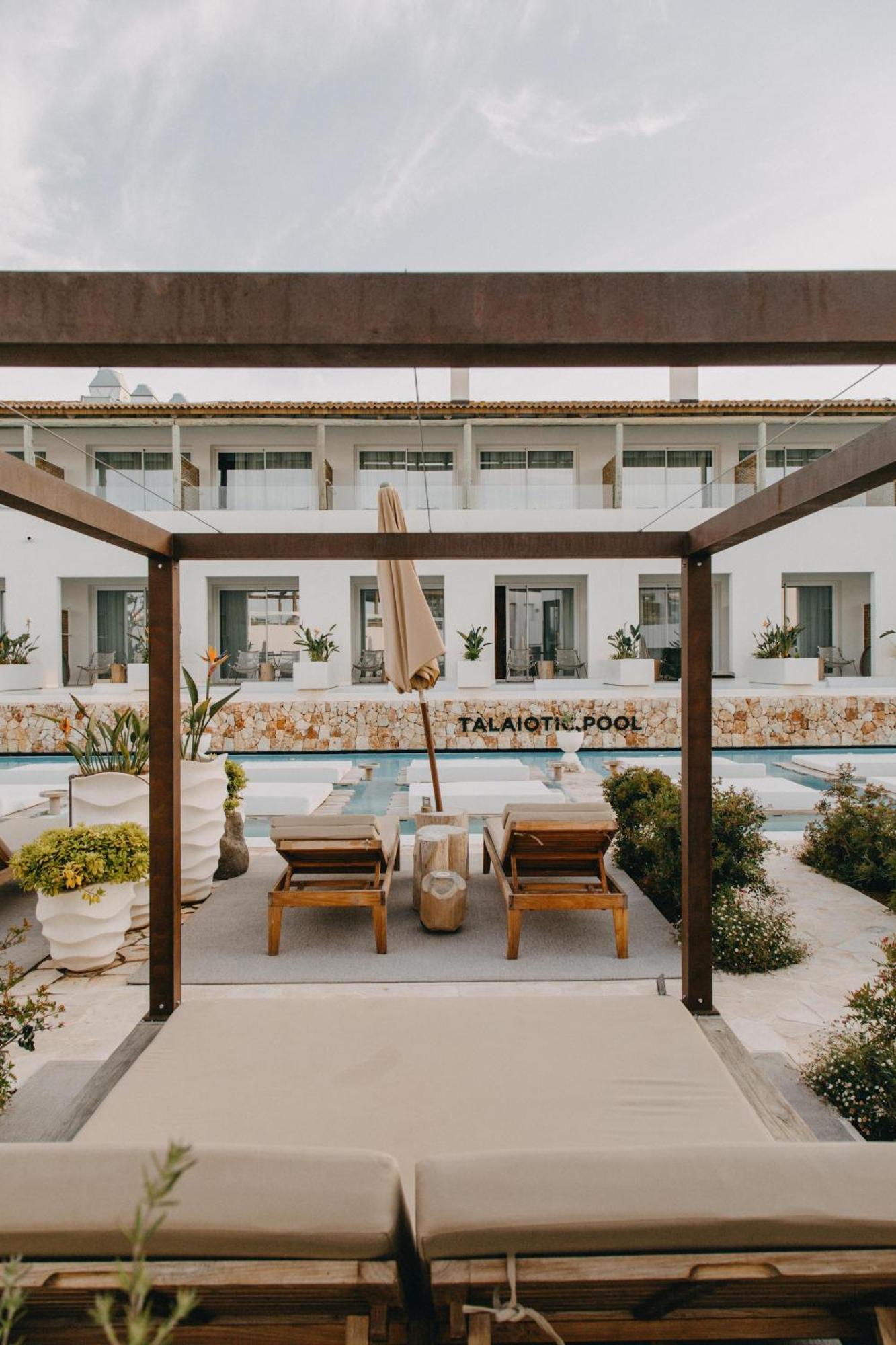 Lago Resort Menorca - Suites Del Lago Adults Only Cala en Bosch Exteriér fotografie